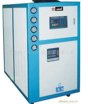 【冷熱一體機(jī)】相互切換加快生產(chǎn)