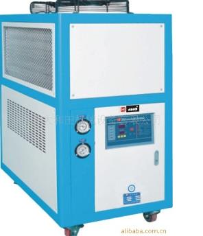 【工業(yè)冷水機(jī)廠家】專業(yè)為工廠大型工程設(shè)計(jì)