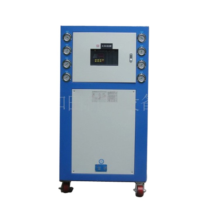 對于冷水機特點的了解