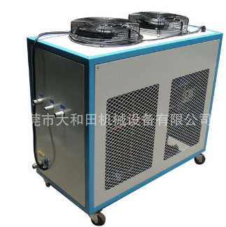 小型冷水機(jī)操作需謹(jǐn)慎